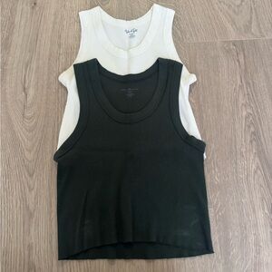 Brandy Melville tanks